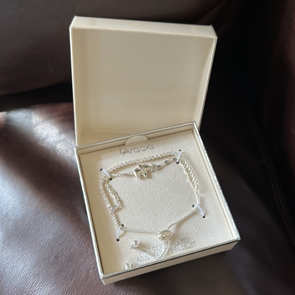 NWT LA Rocks Silver Plated Elephant Bracelet - Picture 2 of 3